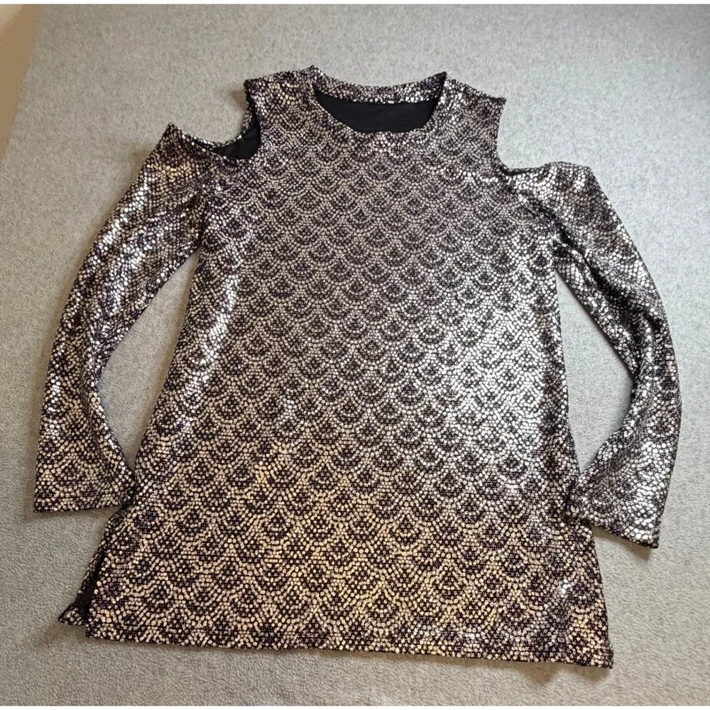 Michael Kors Silver Metallic Sequin Cold Shoulder Tunic Top Women's